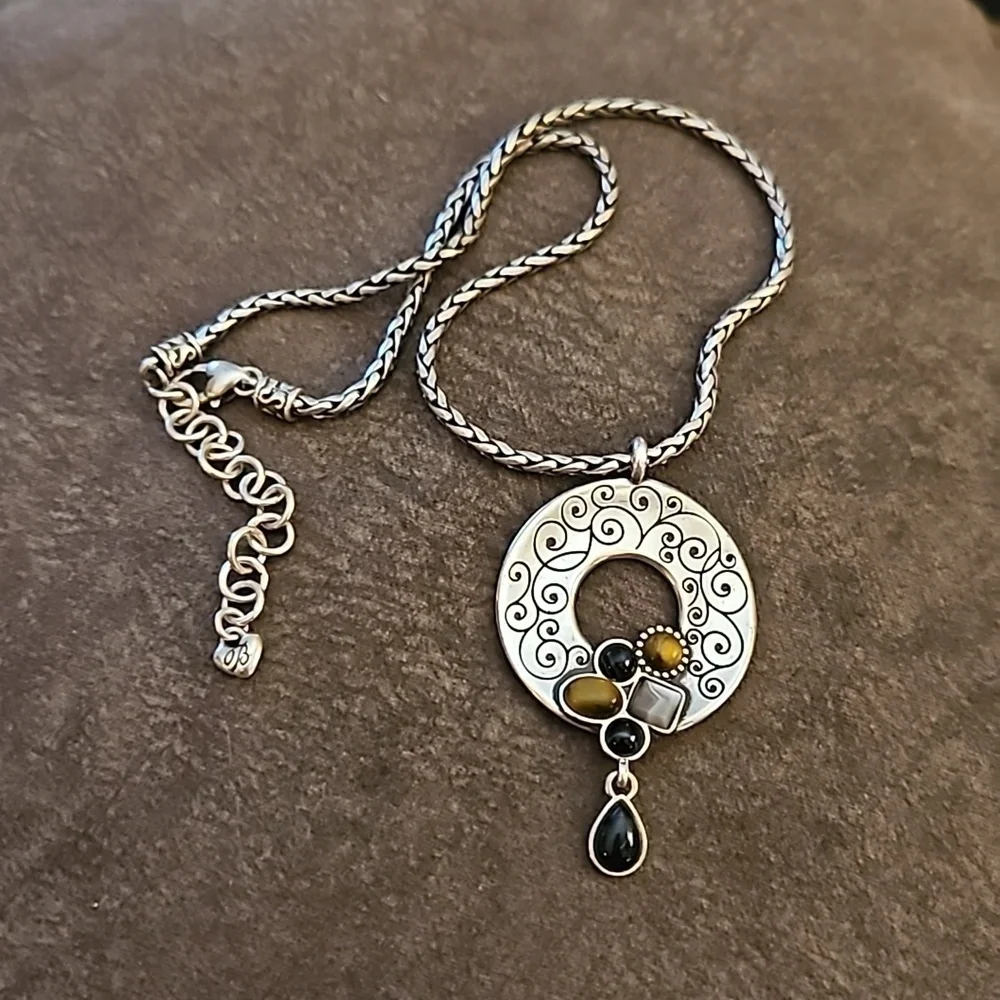 Brighton pendant 25